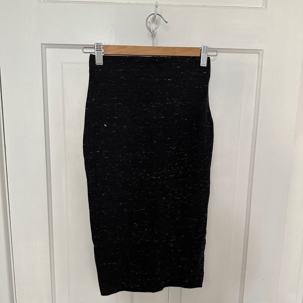 Aritzia Wilfred midi skirt